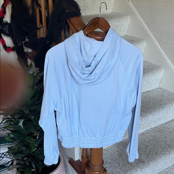 Nike Air Sky Blue Cropped Hoodie - Picture 3 of 7